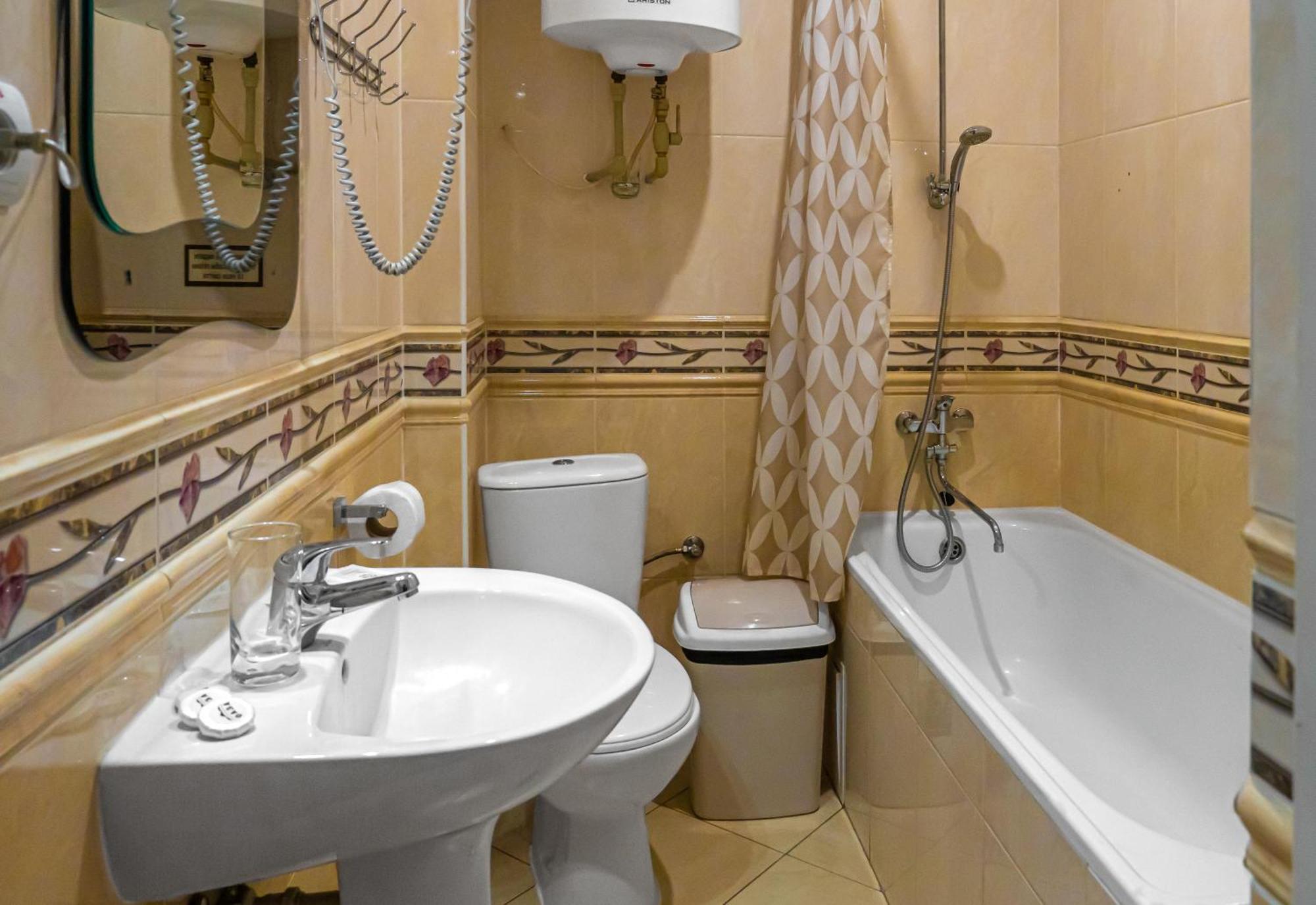 Оаза Hotell Drahobrat Eksteriør bilde