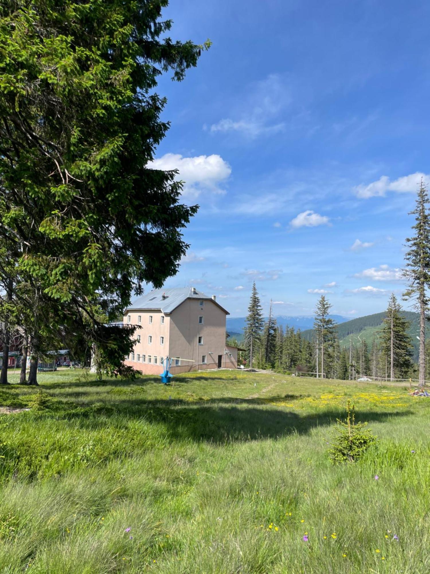 Оаза Hotell Drahobrat Eksteriør bilde